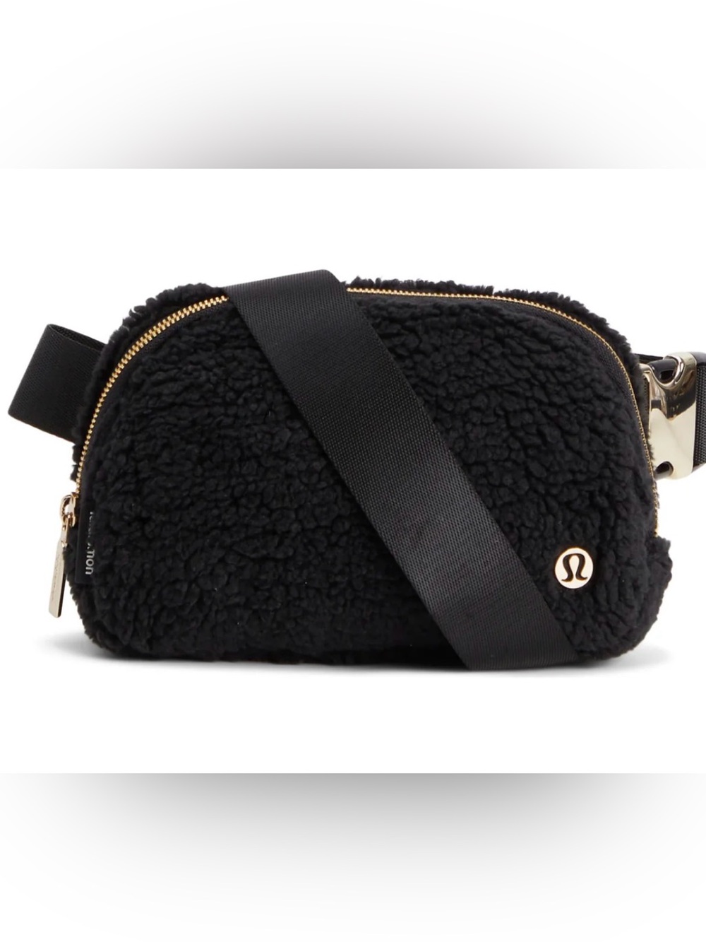 Lululemon Everywhere Belt Bag
Large 2L Black Fleece Sherpa Gold Hardware